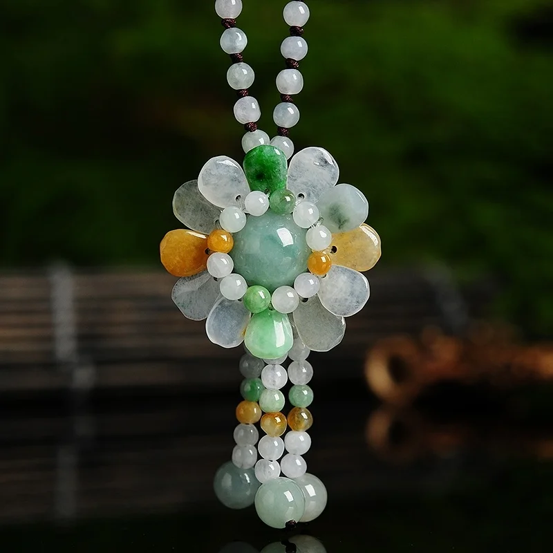 Beading - Pendentif en Jade de birman certifié,