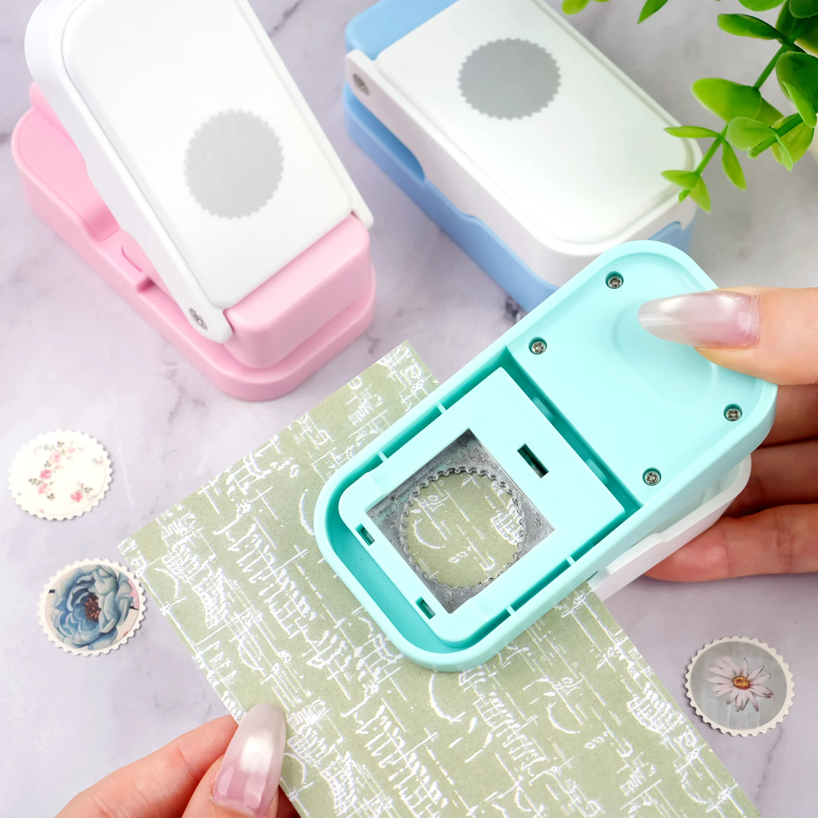 Perforatrice circulaire à moti - Scrapbooking avis et prix